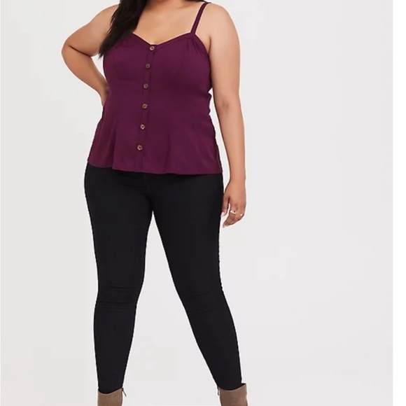 EUC! Torrid 3 burgundy top - Picture 4 of 7